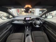 トヨタ C-HR