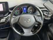 トヨタ C-HR