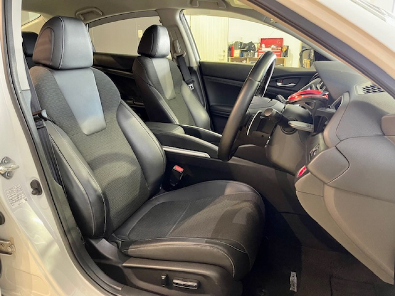 ホンダ インサイト