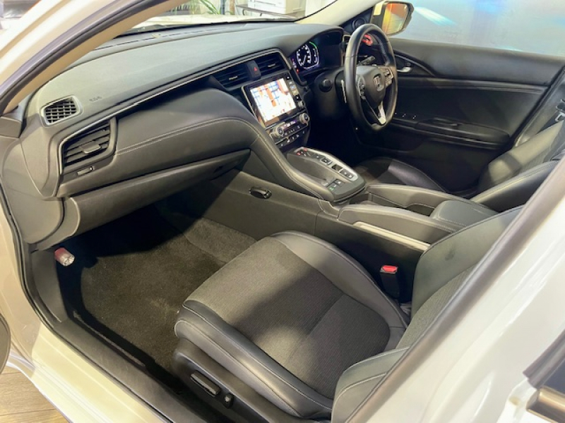 ホンダ インサイト