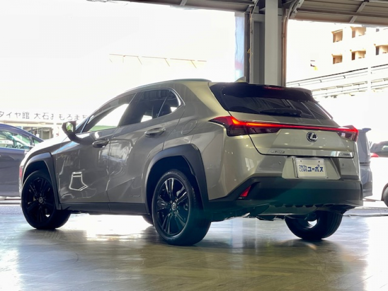 レクサス UX UX250h アーバンエレガンス 特別仕様車 OP10年保証対象車