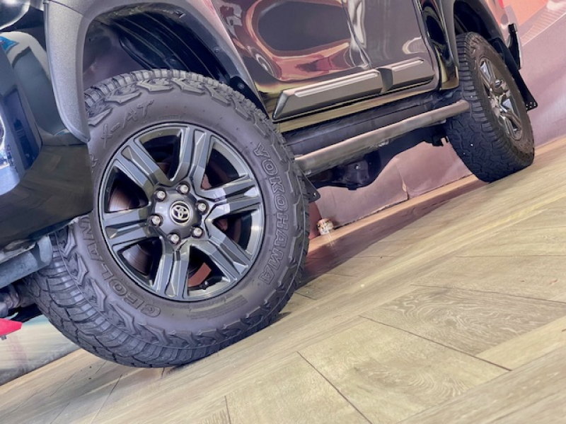 トヨタ ハイラックス