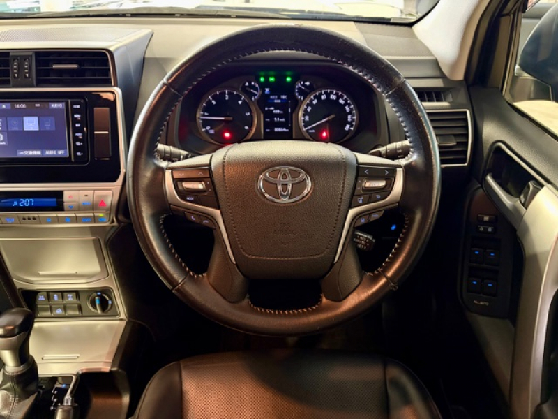 トヨタ ランドクルーザープラド