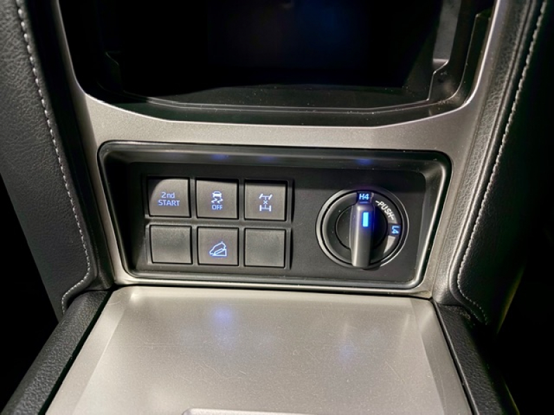 トヨタ ランドクルーザープラド