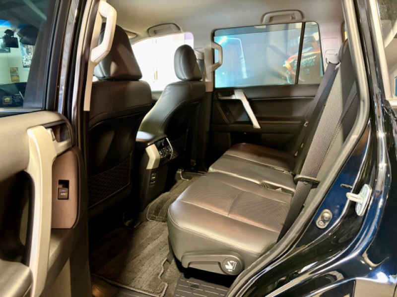 トヨタ ランドクルーザープラド