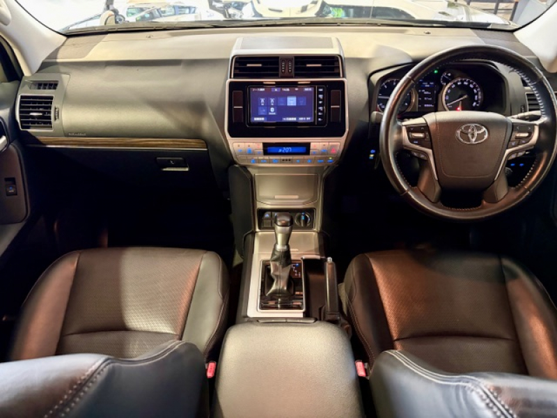 トヨタ ランドクルーザープラド