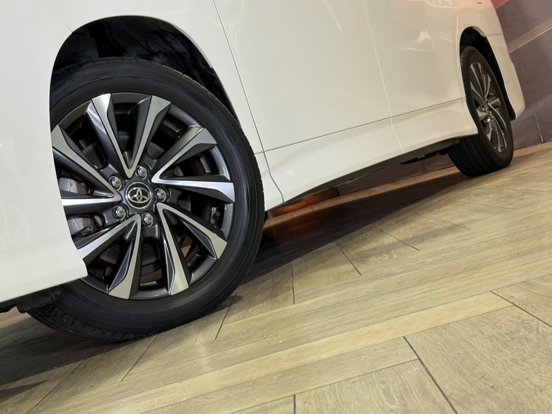 トヨタ ヴォクシー