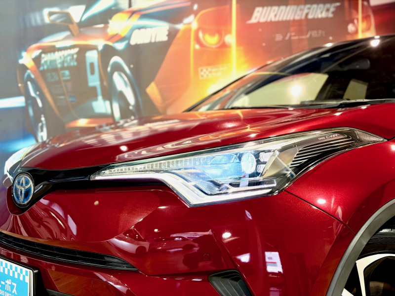 トヨタ C-HR