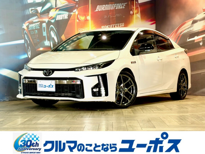 プリウスPHV　入庫しました