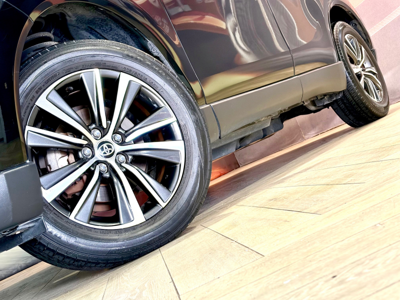 トヨタ ハリアー ハイブリッド