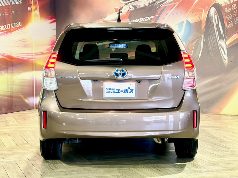トヨタ プリウスα