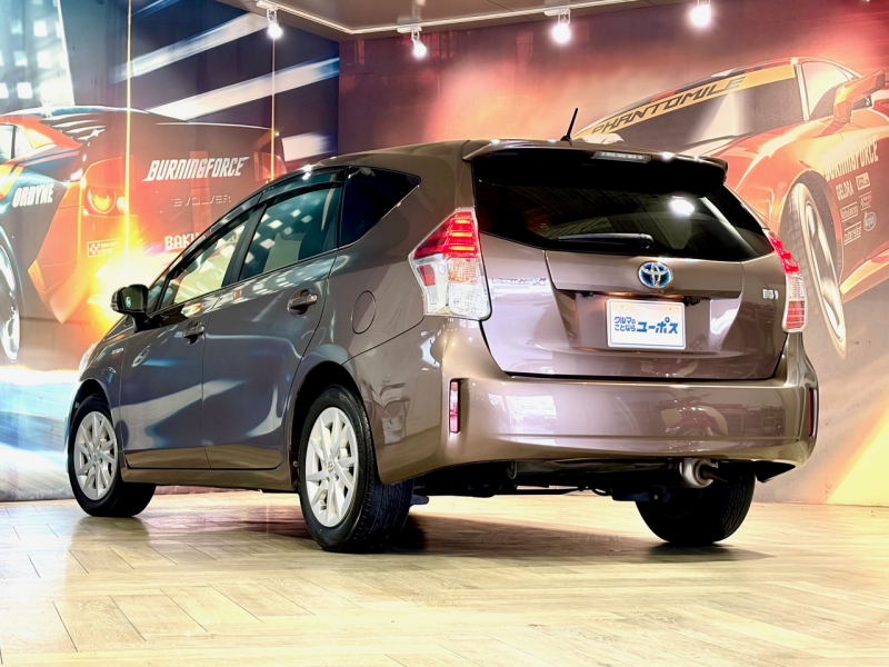 トヨタ プリウスα