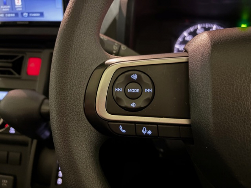 ダイハツ タフト