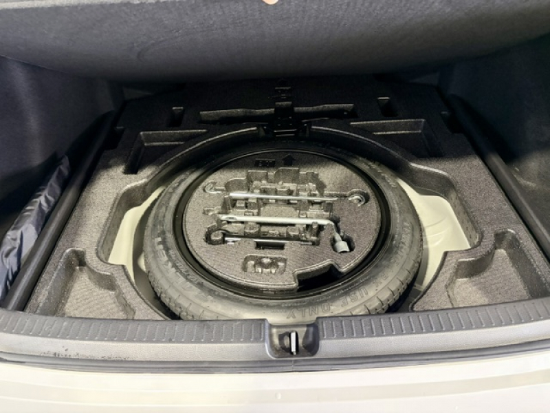 トヨタ カローラ