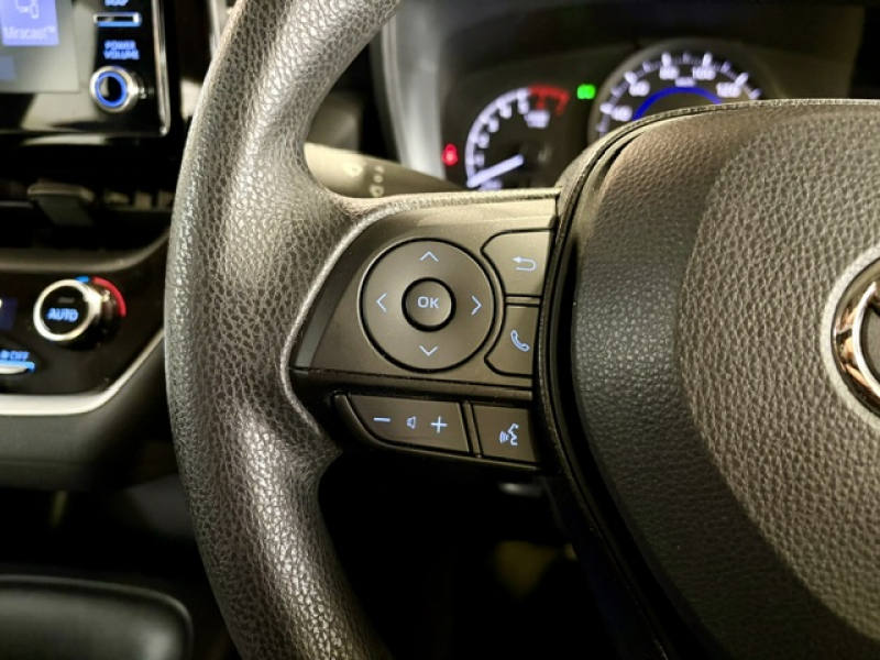 トヨタ カローラ