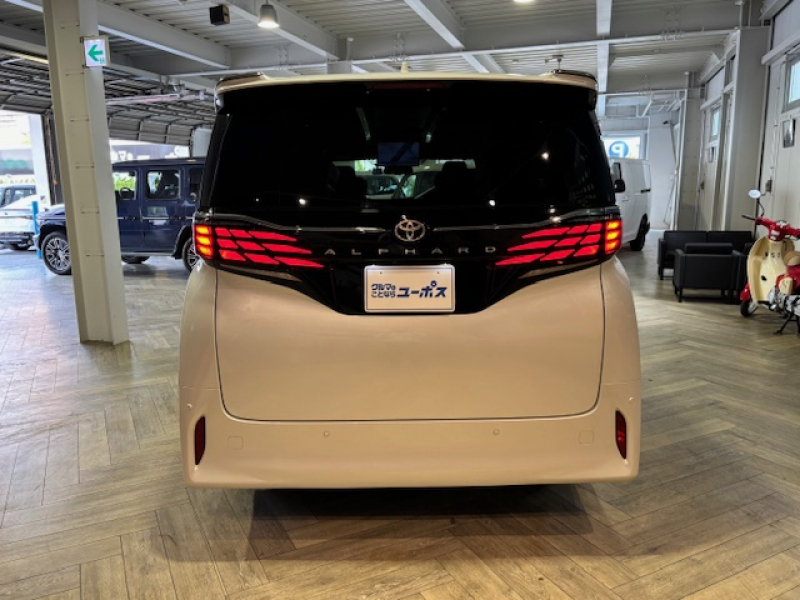 トヨタ アルファード