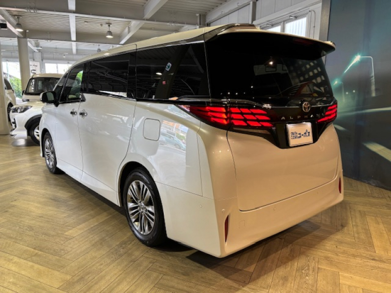トヨタ アルファード