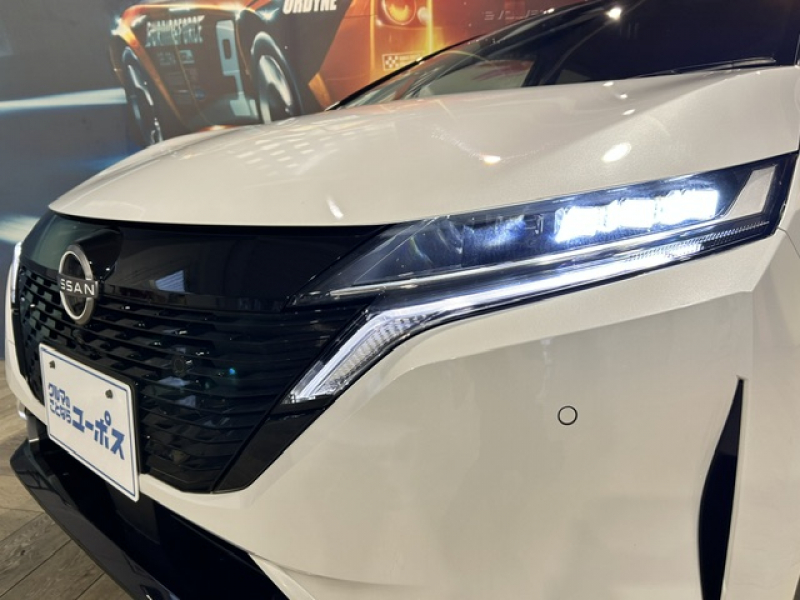 日産 オーラ