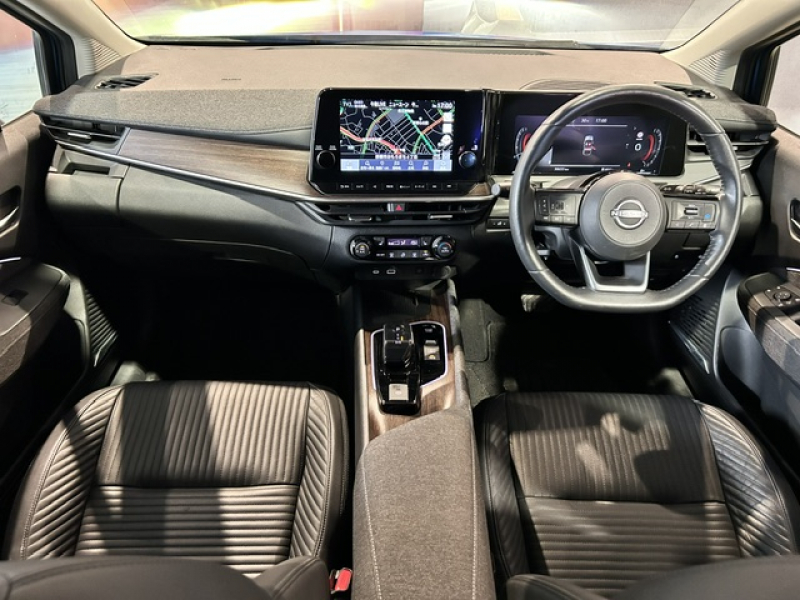 日産 オーラ