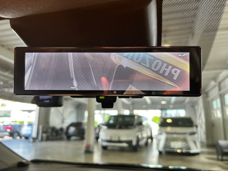 日産 オーラ