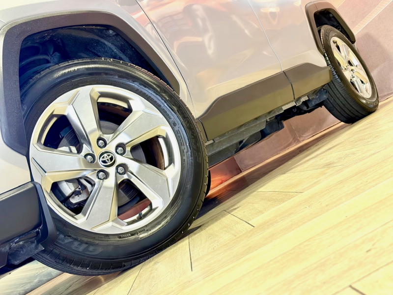 トヨタ RAV4