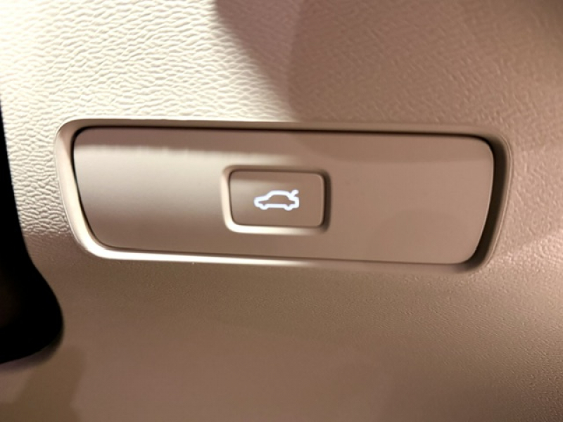 ボルボ XC40
