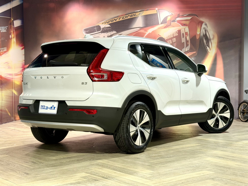 ボルボ XC40