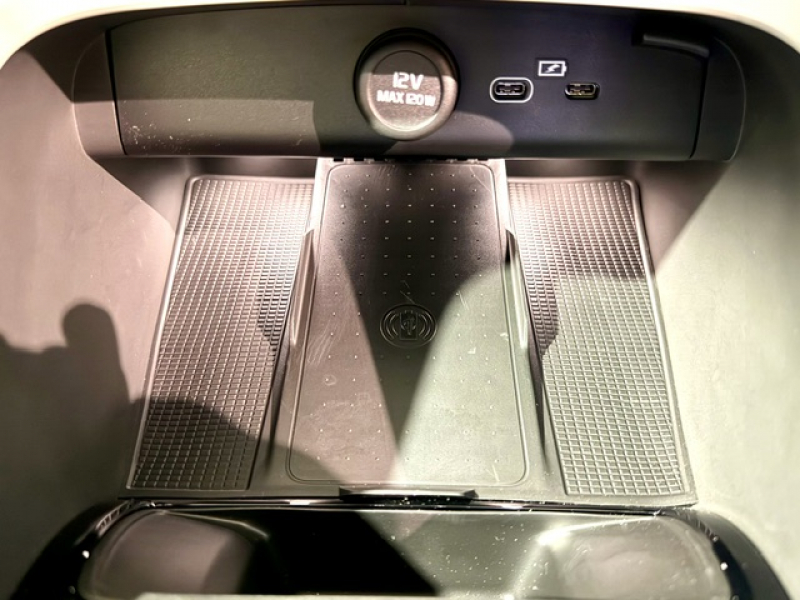 ボルボ XC40
