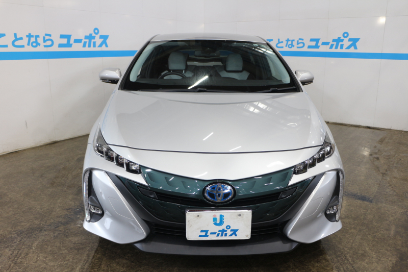 トヨタ プリウス