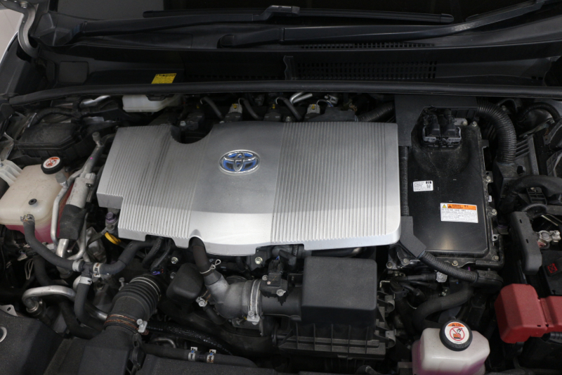 トヨタ プリウス