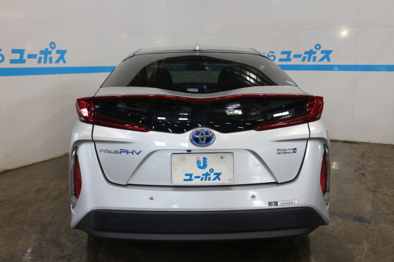 トヨタ プリウス