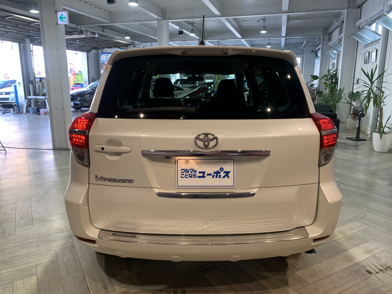 トヨタ ヴァンガード