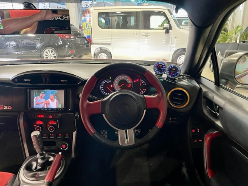 car thumbnails