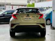 トヨタ C-HR