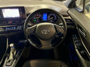 トヨタ C-HR
