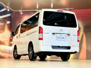 トヨタ ハイエースバン