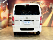 トヨタ ハイエースバン