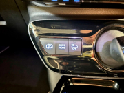 トヨタ プリウスPHV