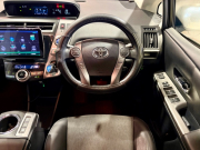 トヨタ プリウスα