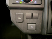 ダイハツ タフト