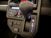 ダイハツ タフト