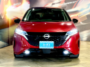 日産 オーラ