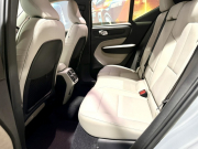 ボルボ XC40