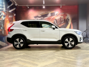 ボルボ XC40