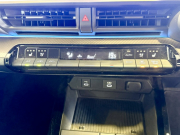トヨタ プリウスPHEV