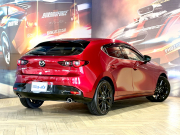 マツダ MAZDA 3