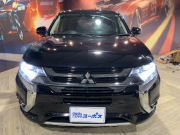 三菱 アウトランダー PHEV