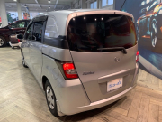 ホンダ フリードスパイク