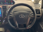 トヨタ プリウスα