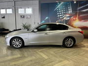 日産 スカイライン